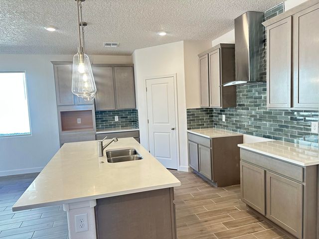 6726 Brianna Drive NE, Rio Rancho, NM 87144