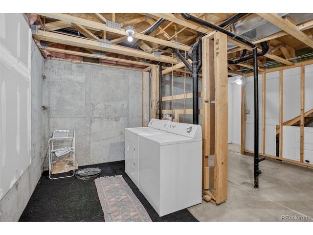 792 Gateway Cir, Lafayette, CO 80026