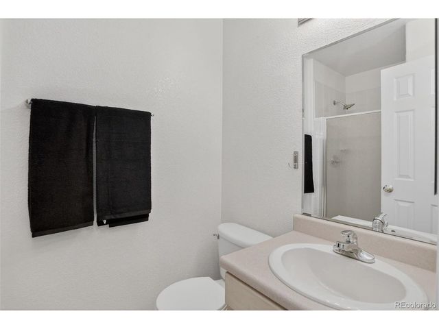 792 Gateway Cir, Lafayette, CO 80026