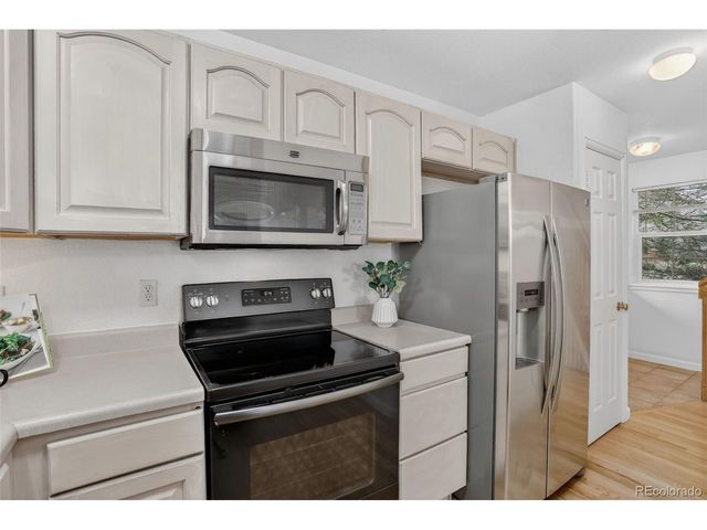 792 Gateway Cir, Lafayette, CO 80026