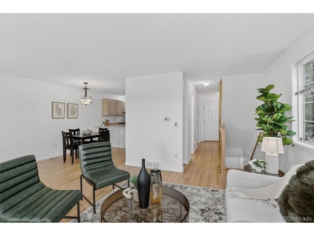 792 Gateway Cir, Lafayette, CO 80026