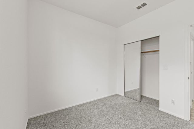 2155 Hearst St, West Sacramento, CA 95691