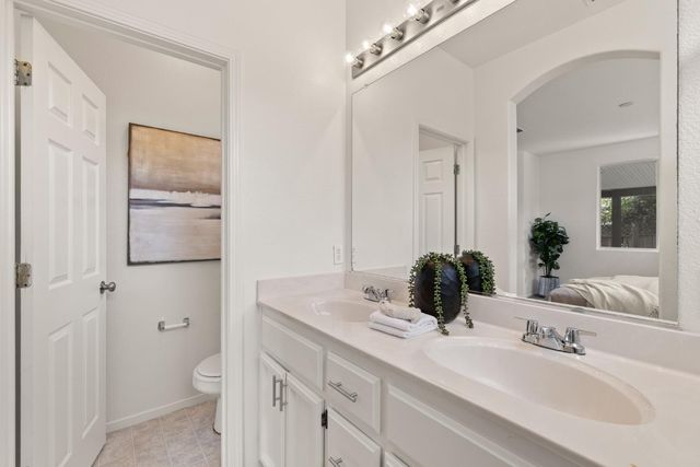 2155 Hearst St, West Sacramento, CA 95691