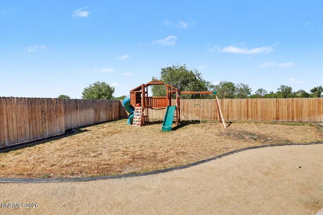606 Sycamore Drive, Fallon, NV 89406
