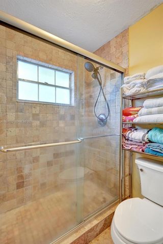 251 W Hemingway Cir, Margate, FL 33063