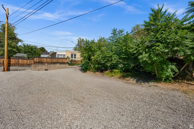 681 E 5TH AVE, Salt Lake City, UT 84103