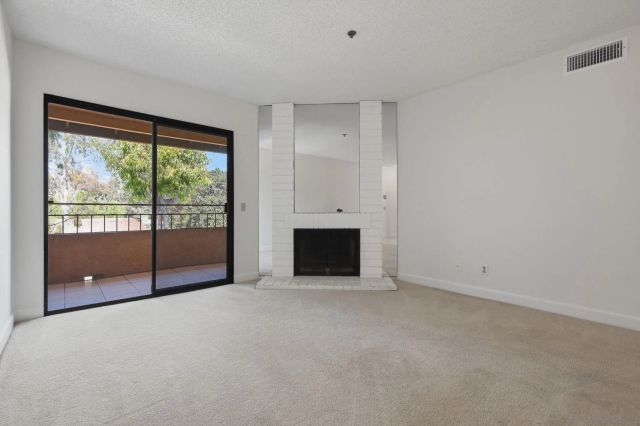 5649 Lake Park 301, La Mesa, CA 91942