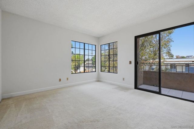 5649 Lake Park 301, La Mesa, CA 91942
