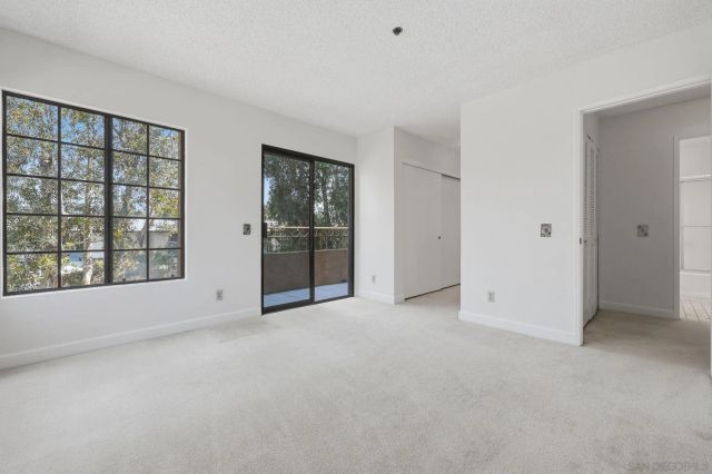 5649 Lake Park 301, La Mesa, CA 91942