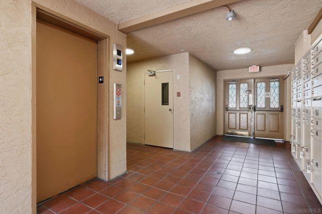 5649 Lake Park 301, La Mesa, CA 91942