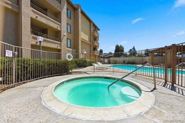 5649 Lake Park 301, La Mesa, CA 91942