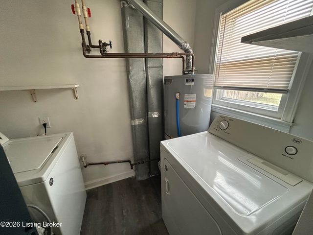 7100 Daisy Ave, Louisville, KY 40258