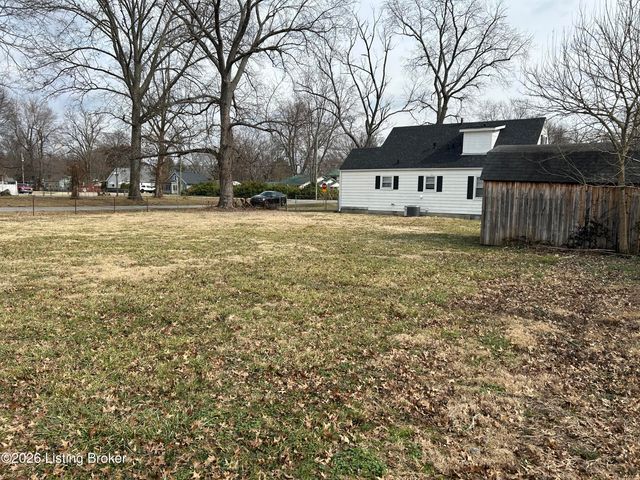 7100 Daisy Ave, Louisville, KY 40258