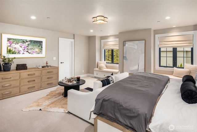 4221 NE 27th Place, Renton, WA 98059