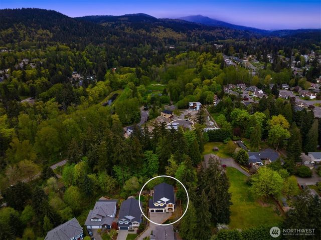 4221 NE 27th Place, Renton, WA 98059