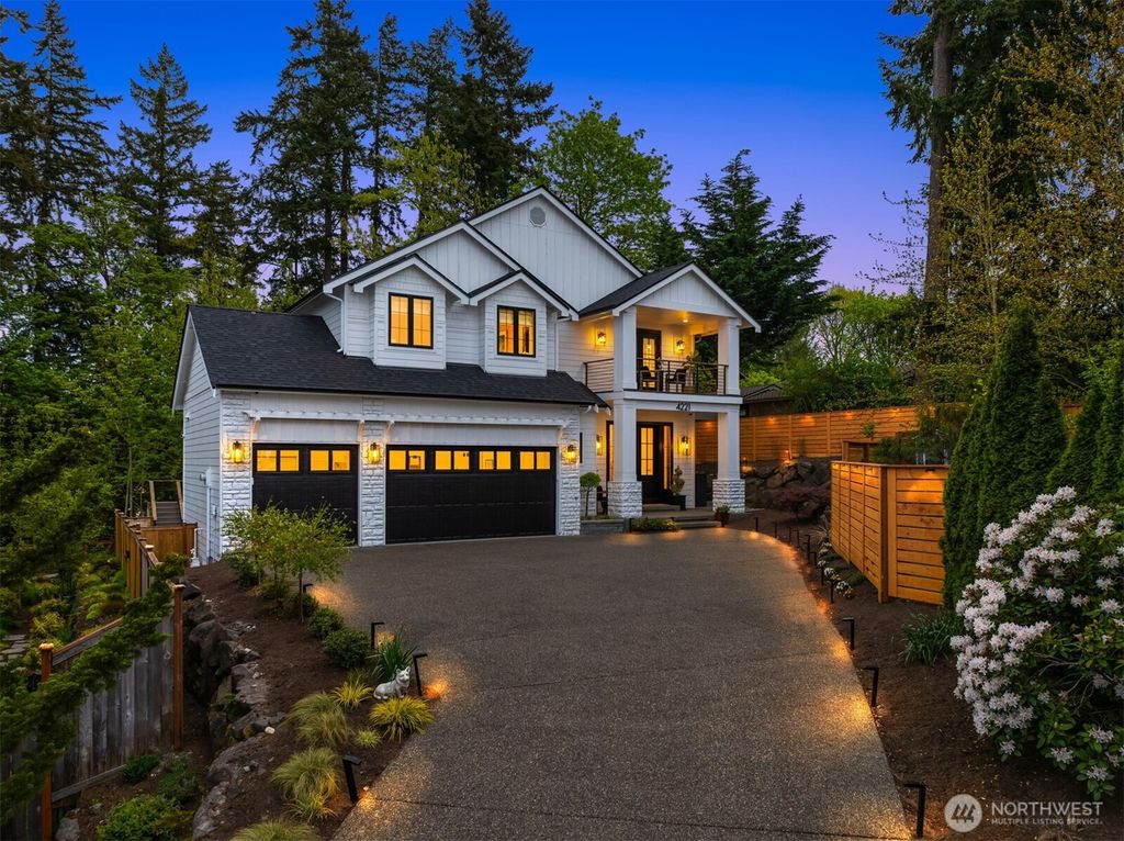 4221 NE 27th Place, Renton, WA 98059