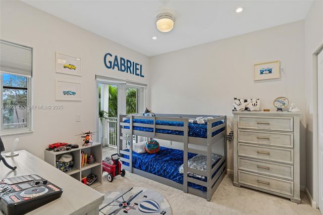 396 NE 33rd Ter, Homestead, FL 33033