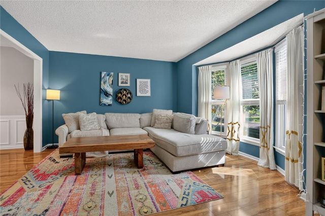 15270 Conser Street, Overland Park, KS 66223