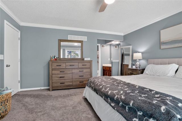 15270 Conser Street, Overland Park, KS 66223