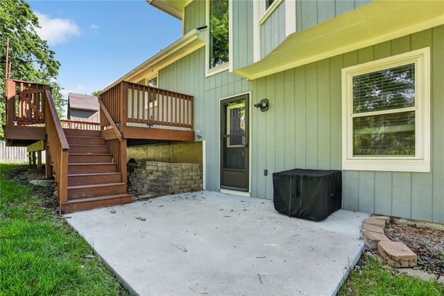 15270 Conser Street, Overland Park, KS 66223