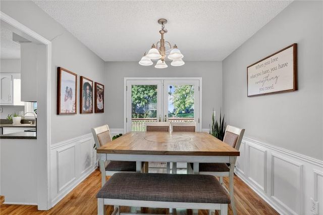 15270 Conser Street, Overland Park, KS 66223