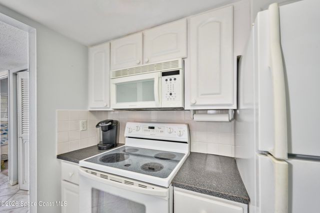 835 18th Street 712, Vero Beach, FL 32960