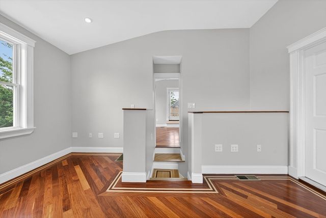 29 Hanson St 2, Somerville, MA 02143