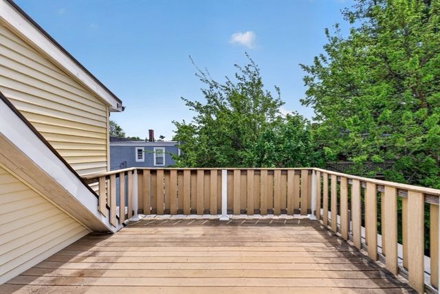 29 Hanson St 2, Somerville, MA 02143