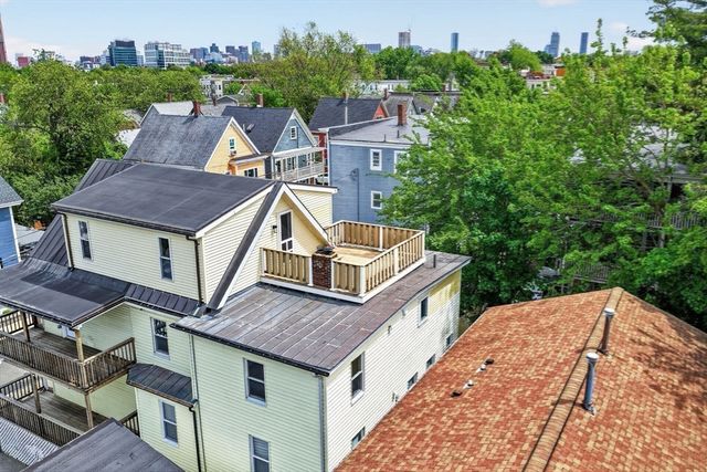 29 Hanson St 2, Somerville, MA 02143