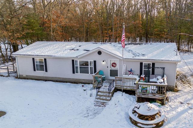 6751 Sweeter Road, Twin Lake, MI 49457