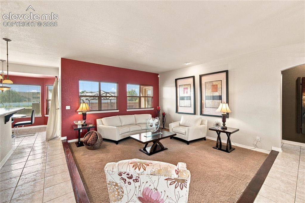 4 Hawks Point Court, Pueblo, CO 81005 — photo 5