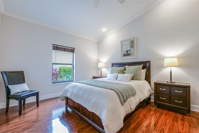23264 N Mirabella Cir Circle N, Boca Raton, FL 33433