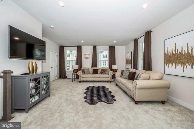 324 PEMBERTON PARK LN, Frederick, MD 21703