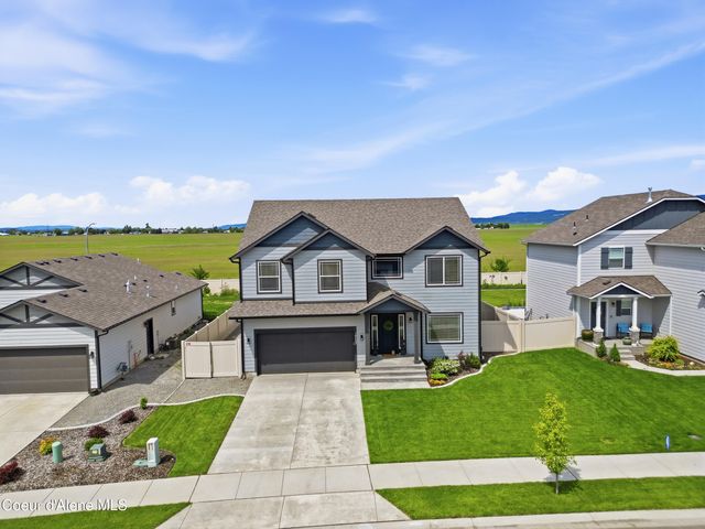 10482 N Belgrave Lp, Hayden, ID 83835
