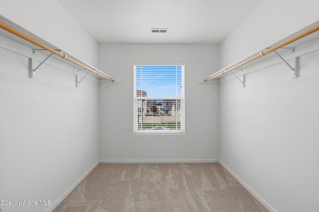 10482 N Belgrave Lp, Hayden, ID 83835