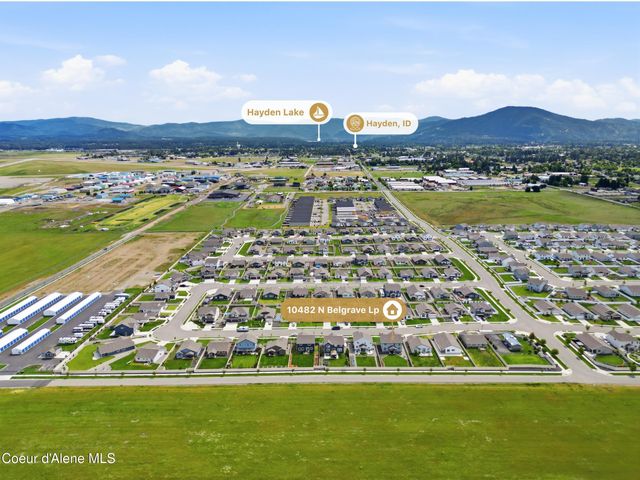 10482 N Belgrave Lp, Hayden, ID 83835