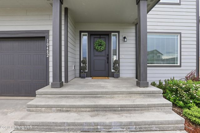 10482 N Belgrave Lp, Hayden, ID 83835