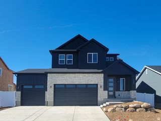 6687 S SHADOW PEAK RD #37, West Jordan, UT 84081