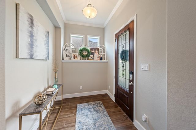 9319 Dochfour Lane, Tomball, TX 77375