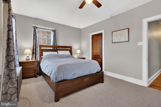 545 HAND AVE, Lancaster, PA 17602