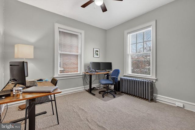 545 HAND AVE, Lancaster, PA 17602