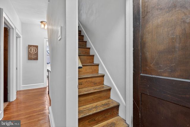 545 HAND AVE, Lancaster, PA 17602