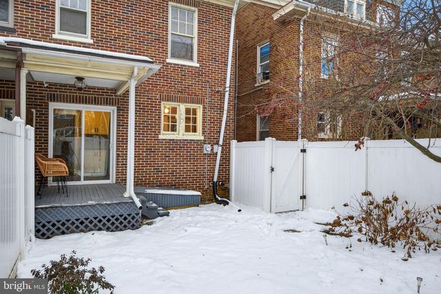 545 HAND AVE, Lancaster, PA 17602