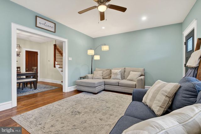 545 HAND AVE, Lancaster, PA 17602