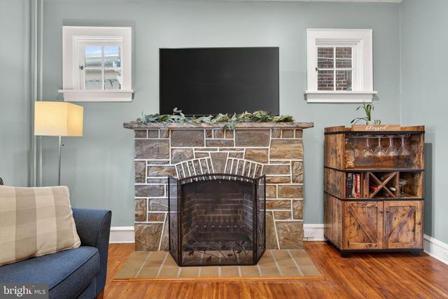 545 HAND AVE, Lancaster, PA 17602