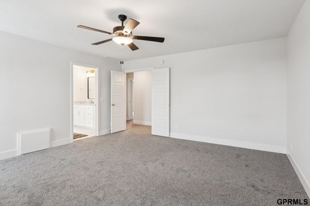 17012 Abigail Street, Bennington, NE 68007