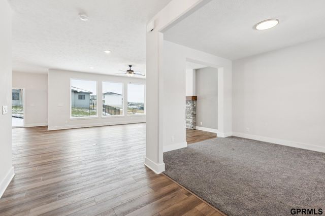 17012 Abigail Street, Bennington, NE 68007