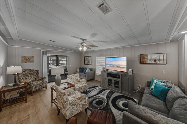 35122 MCCULLOUGHS LEAP, Zephyrhills, FL 33541