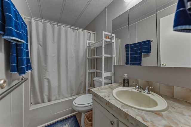 35122 MCCULLOUGHS LEAP, Zephyrhills, FL 33541