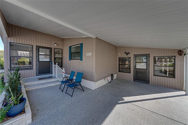 35122 MCCULLOUGHS LEAP, Zephyrhills, FL 33541